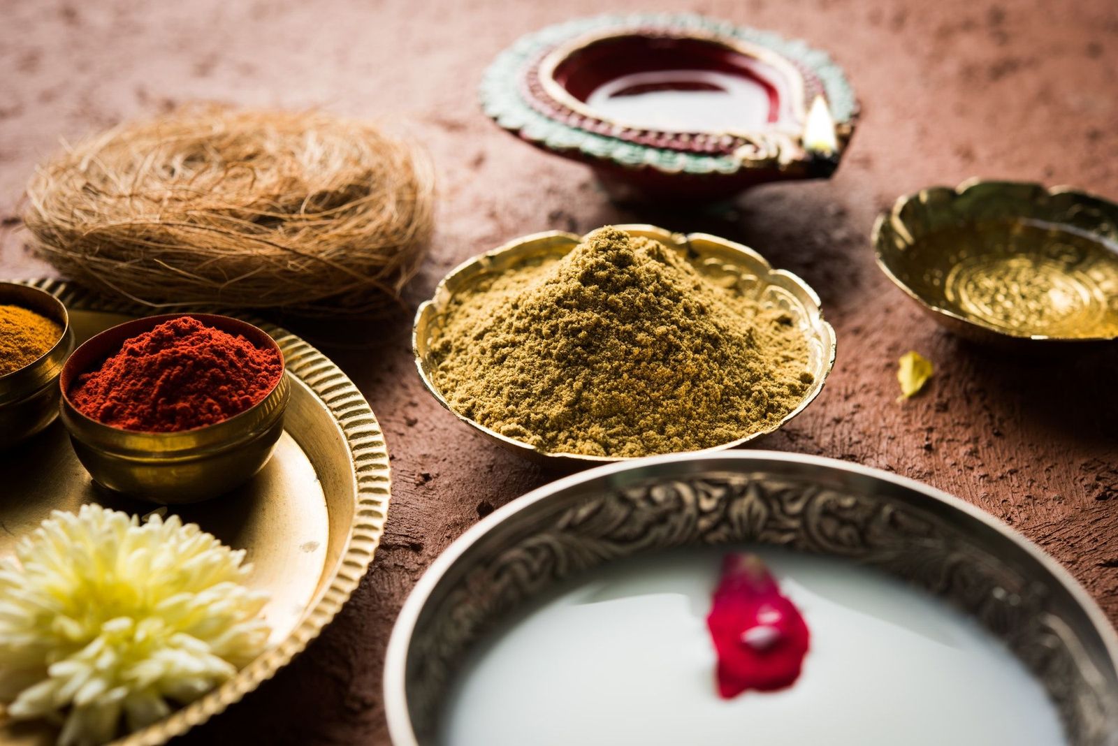 Abhyanga Snan, the special herbal bath treatment